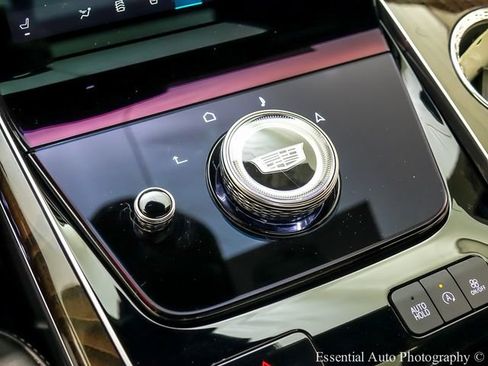 Certified 2025 Cadillac Escalade Sport Platinum AWD/4WD image 23
