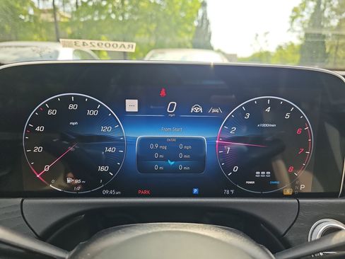 Used 2024 Mercedes-Benz E 350 4MATIC Sedan image 21