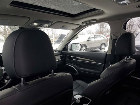 Certified 2021 Kia Telluride EX image 12