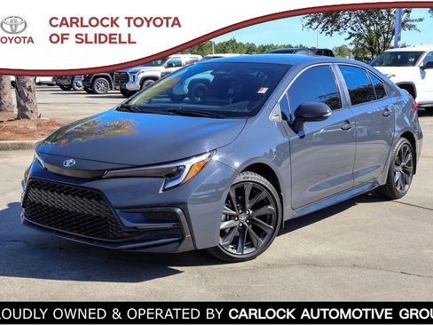 Used 2025 Toyota Corolla SE image 1