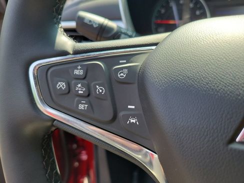 Used 2024 Chevrolet Equinox LT FWD image 28