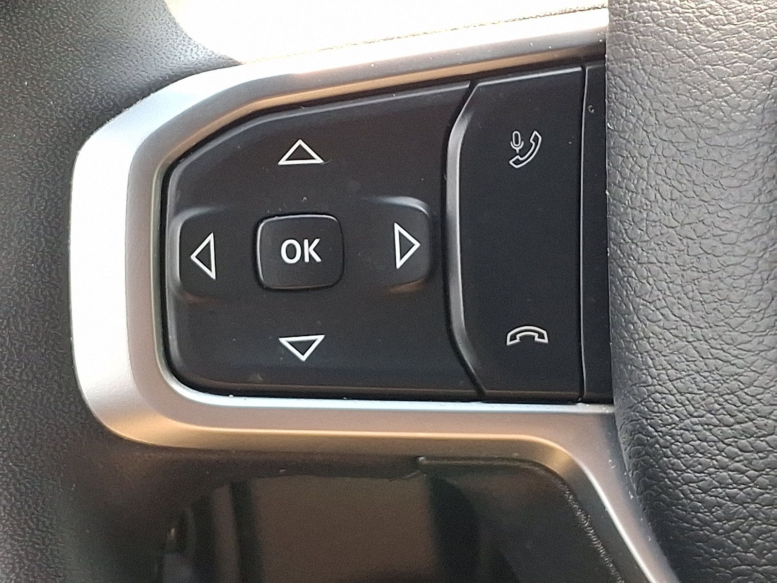 Used 2025 RAM 1500 Big Horn AWD/4WD image 21