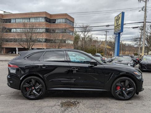 Used 2023 Jaguar F-PACE SVR AWD/4WD image 6