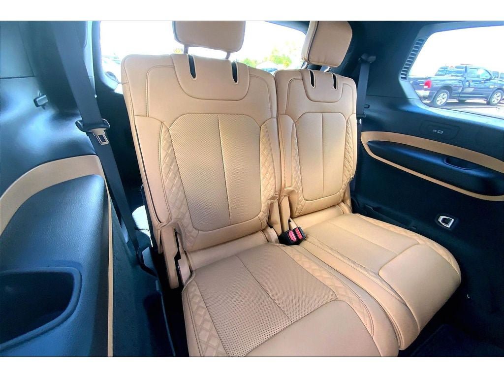 Used 2025 Jeep Grand Cherokee L Summit AWD/4WD image 30