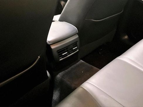 Used 2014 Lexus IS 250 AWD image 10