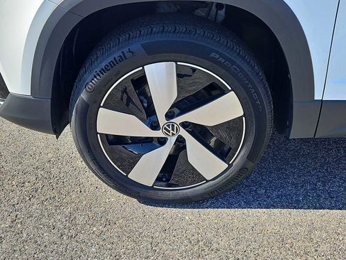 Certified 2023 Volkswagen Taos S AWD/4WD image 29