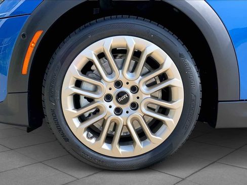 New 2026 MINI Cooper 2-Door Hardtop image 11