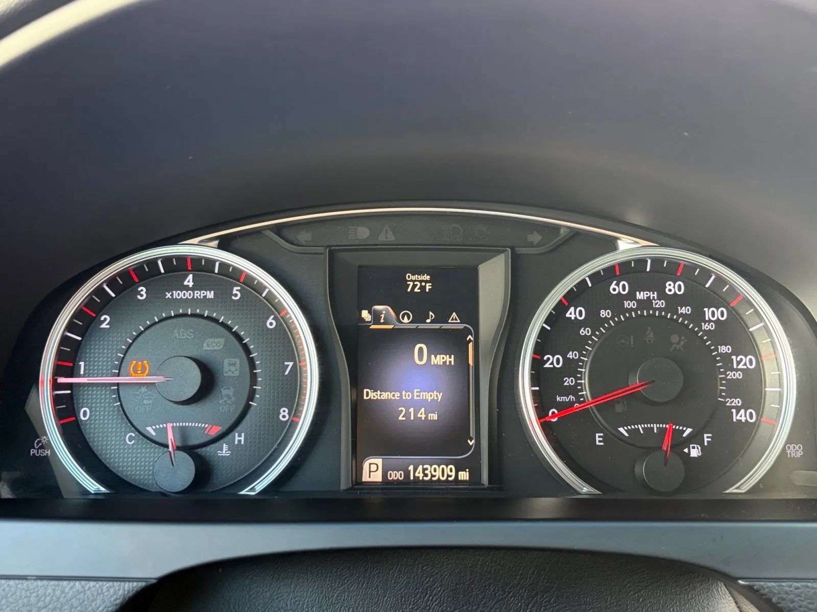 Used 2017 Toyota Camry SE FWD image 29
