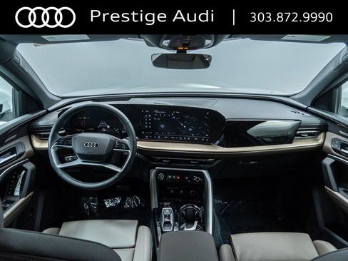 Used 2025 Audi Q5 Premium Plus w/ Premium Plus image 21