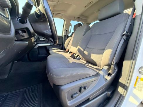 Used 2018 Chevrolet Silverado 1500 LT w/ Trailering Package AWD/4WD image 29