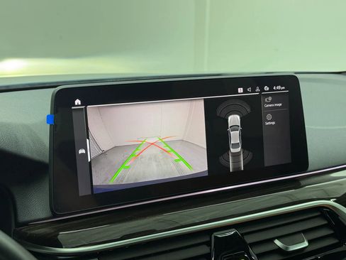 Used 2022 BMW 530i w/ M Sport Package image 25