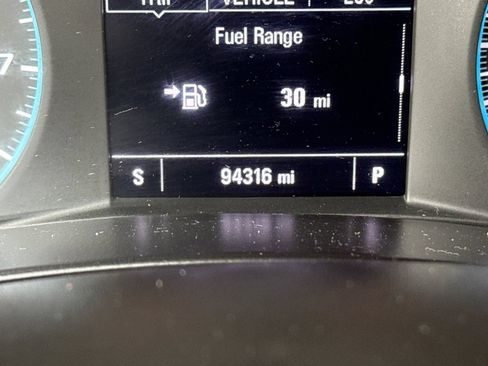 Used 2020 Chevrolet Equinox LS AWD/4WD image 39