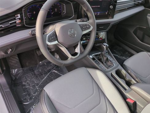 New 2026 Volkswagen Jetta SEL image 9