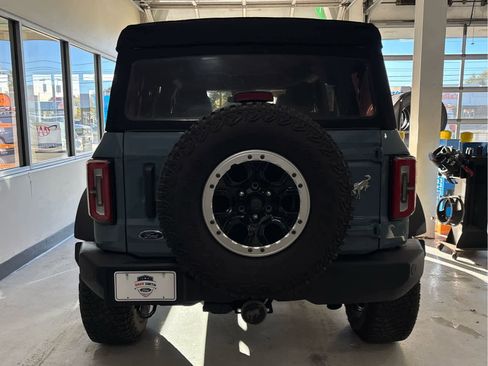 Used 2022 Ford Bronco Big Bend w/ Sasquatch Package image 5