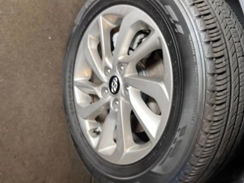 Used 2017 Hyundai Tucson SE image 29