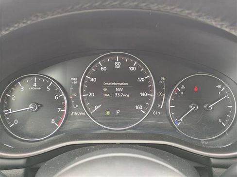 Used 2024 MAZDA MAZDA3 s image 10