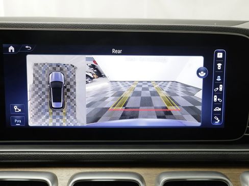 Used 2024 Mercedes-Benz GLE 350 4MATIC image 11