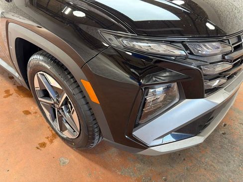 Used 2025 Hyundai Tucson SEL FWD image 9