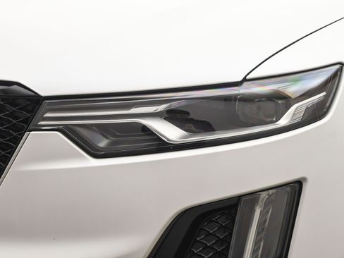 Used 2021 Cadillac XT6 Sport image 31