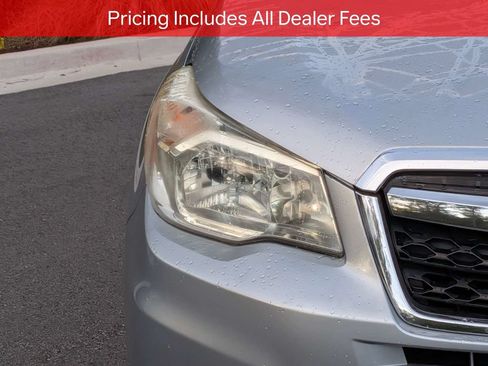 Used 2015 Subaru Forester 2.5i Premium w/ All-Weather Package AWD/4WD image 10