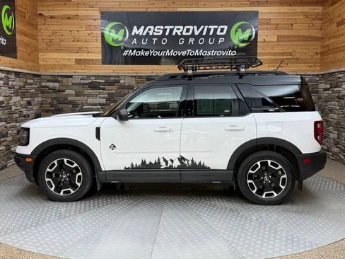 Used 2022 Ford Bronco Sport Outer Banks w/ Tech Package AWD/4WD image 6
