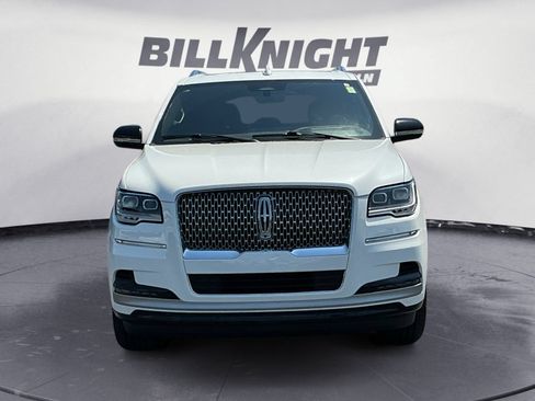 Certified 2023 Lincoln Navigator Reserve AWD/4WD image 8