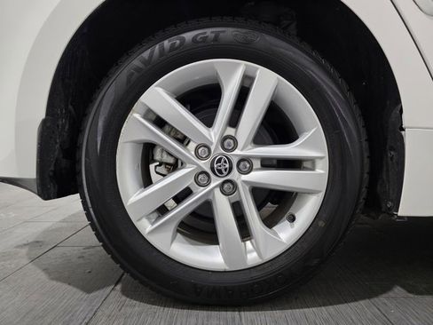 Used 2022 Toyota Corolla SE image 24