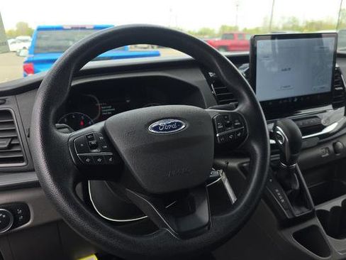 Used 2024 Ford Transit 350 XLT RWD image 6