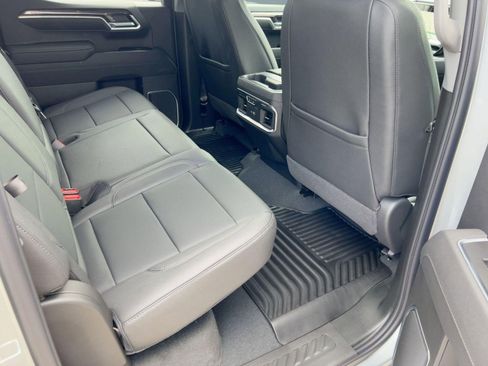 Certified 2026 Chevrolet Silverado 1500 LTZ w/ Technology Package RWD image 30