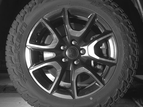 Used 2025 Jeep Compass Trailhawk AWD/4WD image 13