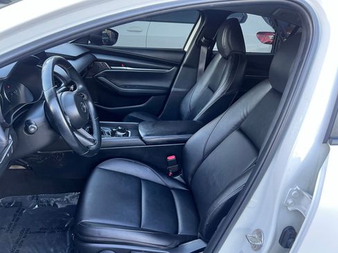Used 2021 MAZDA MAZDA3 s image 13