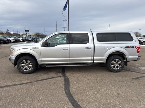 Used 2018 Ford F150 XLT w/ Equipment Group 302A Luxury image 5