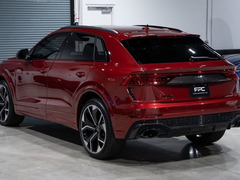 Used 2024 Audi RS Q8 AWD/4WD image 70