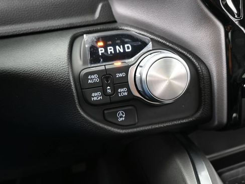 Used 2026 RAM 1500 Laramie AWD/4WD image 29