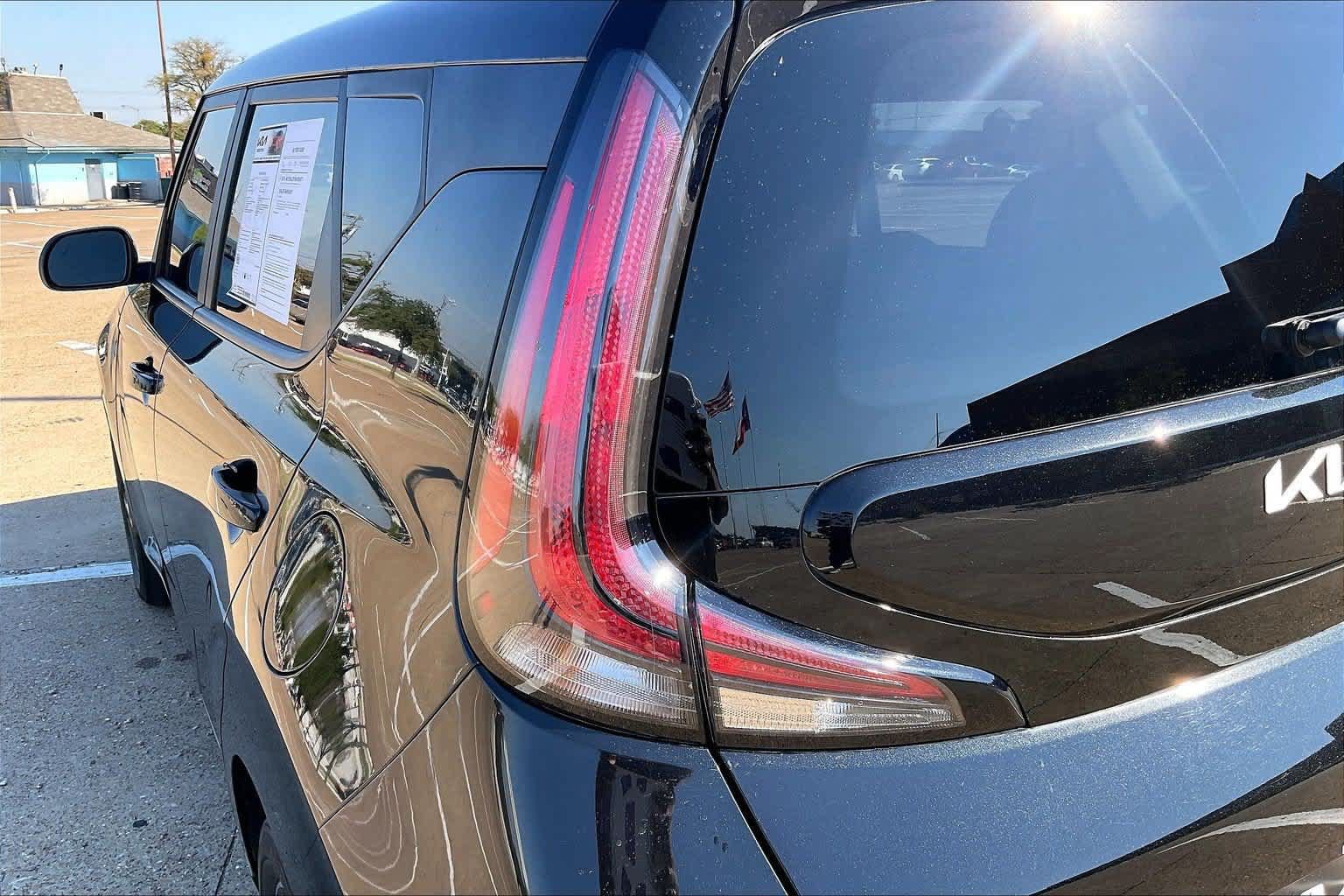 Certified 2024 Kia Soul EX FWD image 31