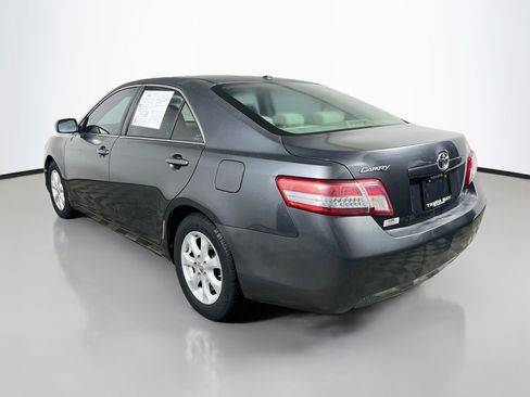 Used 2011 Toyota Camry LE w/ LE Extra-Value Pkg FWD image 8