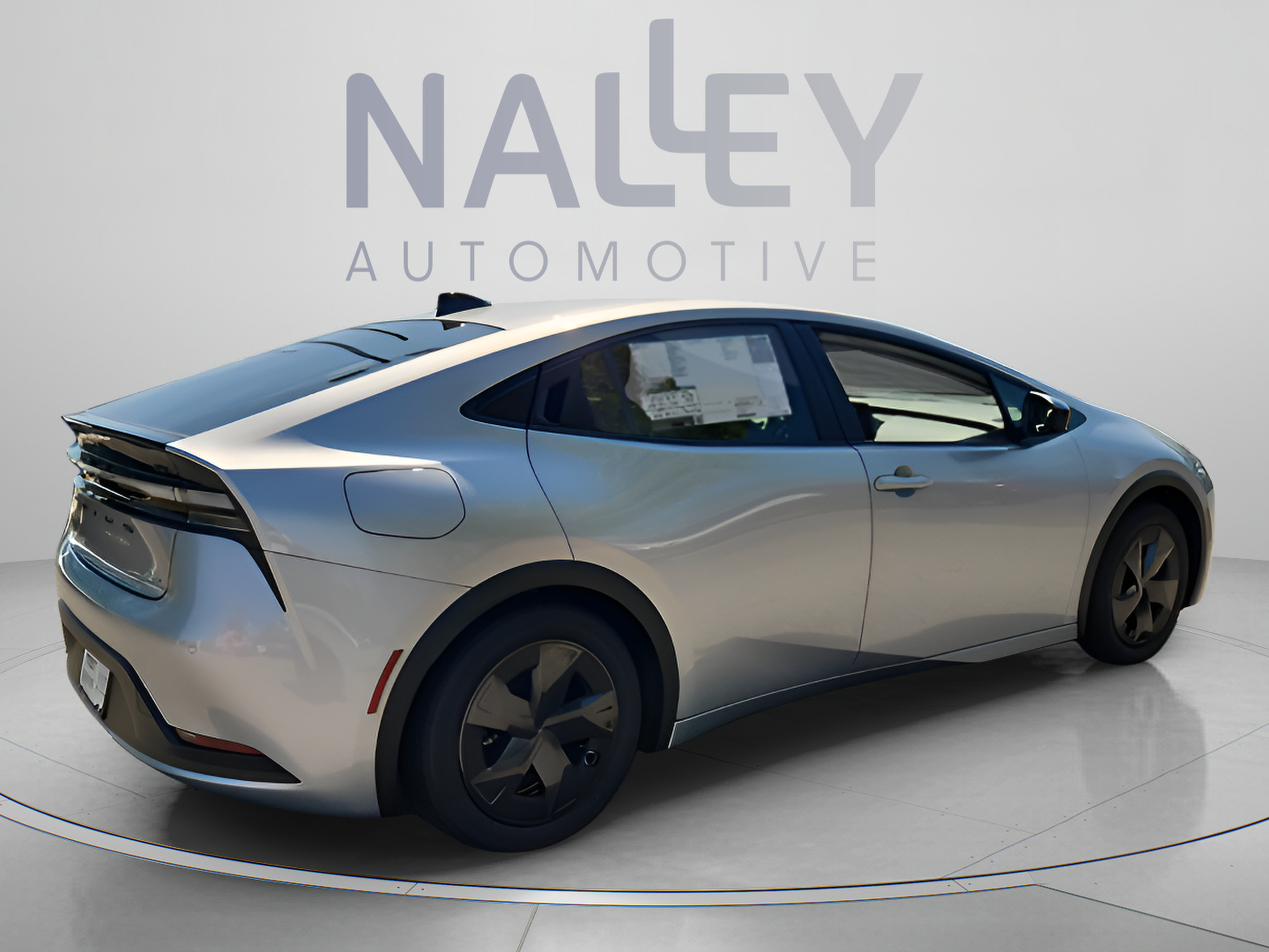 New 2026 Toyota Prius Plug-In Hybrid FWD image 5