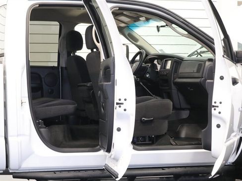 Used 2004 Dodge Ram 2500 Truck SLT AWD/4WD image 43
