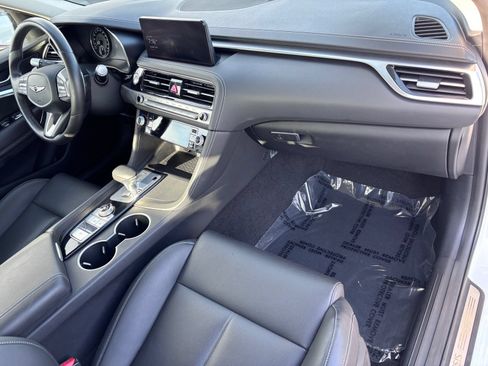 Used 2026 Genesis G70 2.5T RWD image 13
