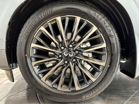 New 2026 INFINITI QX80 Autograph image 10