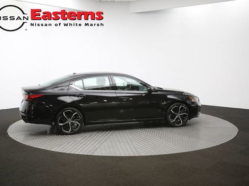 Used 2023 Nissan Altima 2.5 SR w/ SR Premium Package image 56