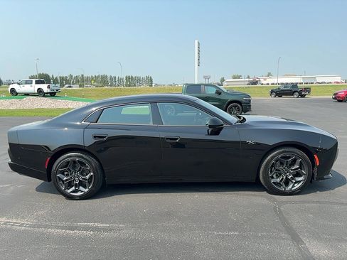 New 2027 Dodge Charger R/T w/ Driver Convenience Group AWD/4WD image 4