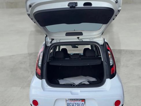 Used 2019 Kia Soul + FWD image 37