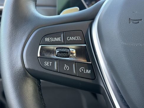 Used 2023 BMW 330i xDrive 330i xDrive w/ Premium Package image 33