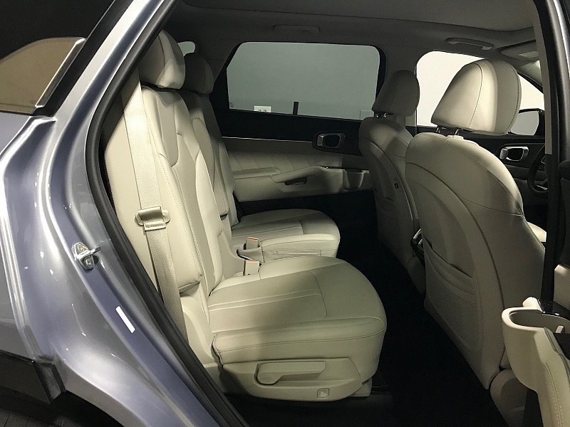 Used 2022 Kia Sorento SX AWD/4WD image 18