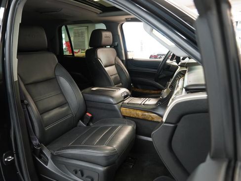 Used 2017 GMC Yukon Denali w/ Open Road Package AWD/4WD image 41
