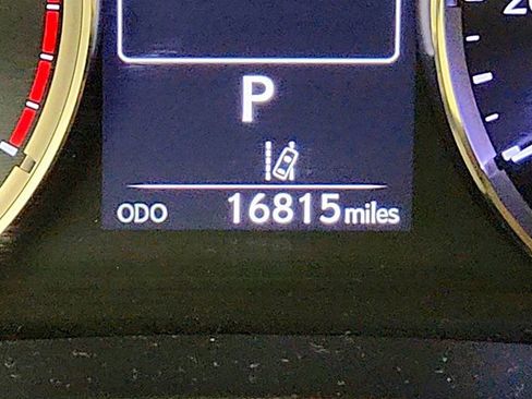 Used 2017 Lexus IS 200t w/ Navigation System Package RWD image 16