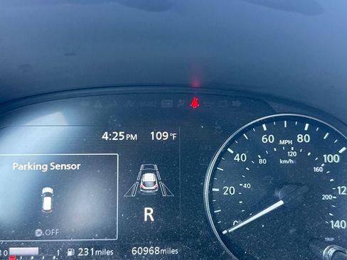 Certified 2024 Nissan Kicks SV FWD image 38