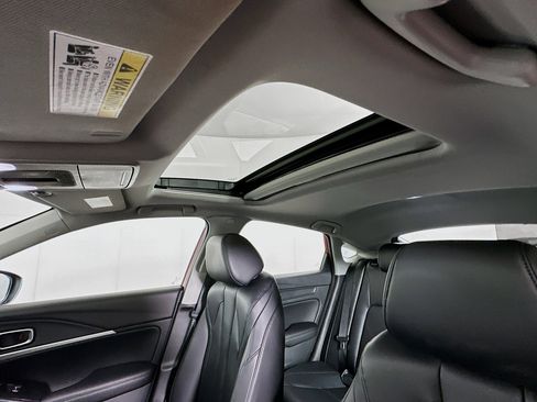 Used 2023 Acura Integra CVT image 25