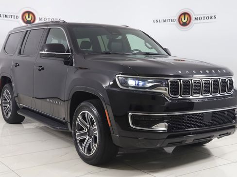 Used 2023 Jeep Wagoneer 4WD w/ Premium Group I image 25